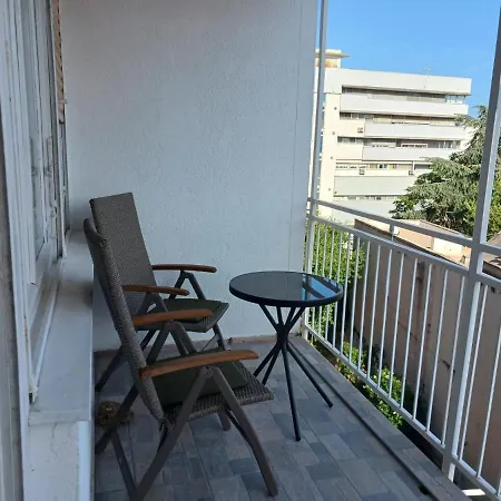 With Private Toilet And Balcony In Center In Shared * Split